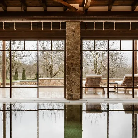 Βίλα Hermea Grand Mountain & *