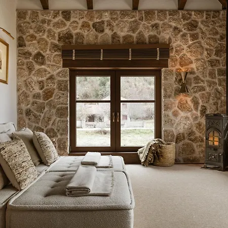 Hermea Grand Mountain & , Worldwide Interior Design Award Winner * Feneos