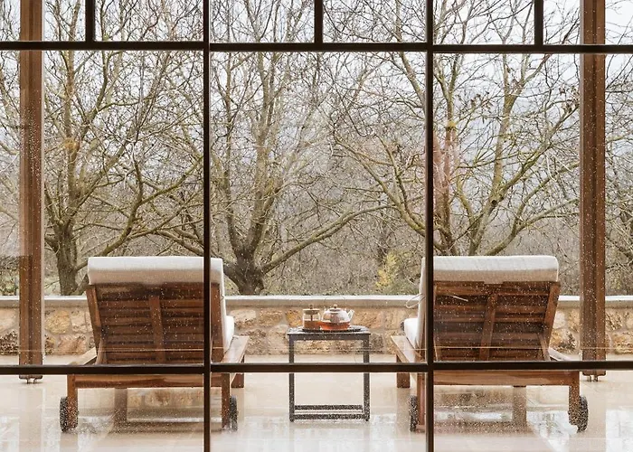 Vila Hermea Grand Mountain & , Worldwide Interior Design Award Winner *