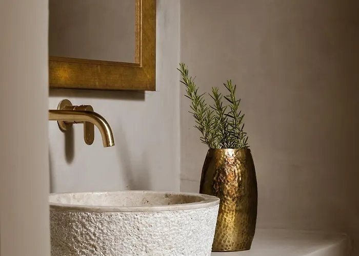 Hermea Grand Mountain & , Worldwide Interior Design Award Winner Villa