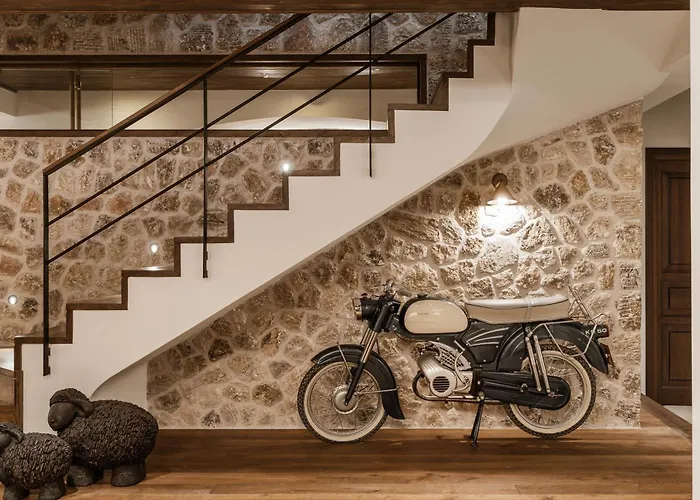 Hermea Grand Mountain & , Worldwide Interior Design Award Winner *