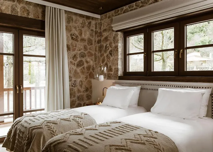 Hermea Grand Mountain & , Worldwide Interior Design Award Winner * Feneós