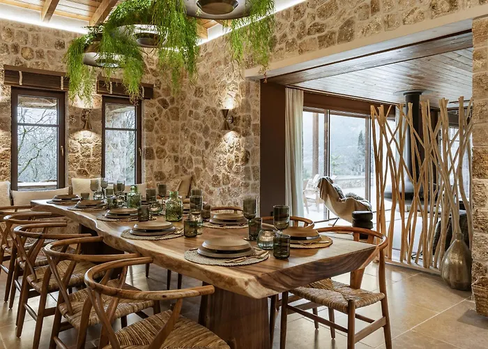 Villa Hermea Grand Mountain & , Worldwide Interior Design Award Winner Feneós